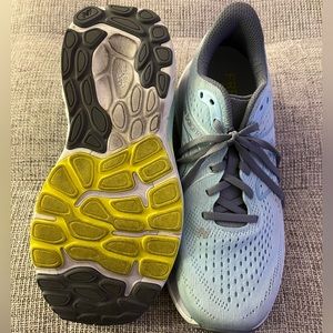 New Balance Fresh Foam 860 v13 wide